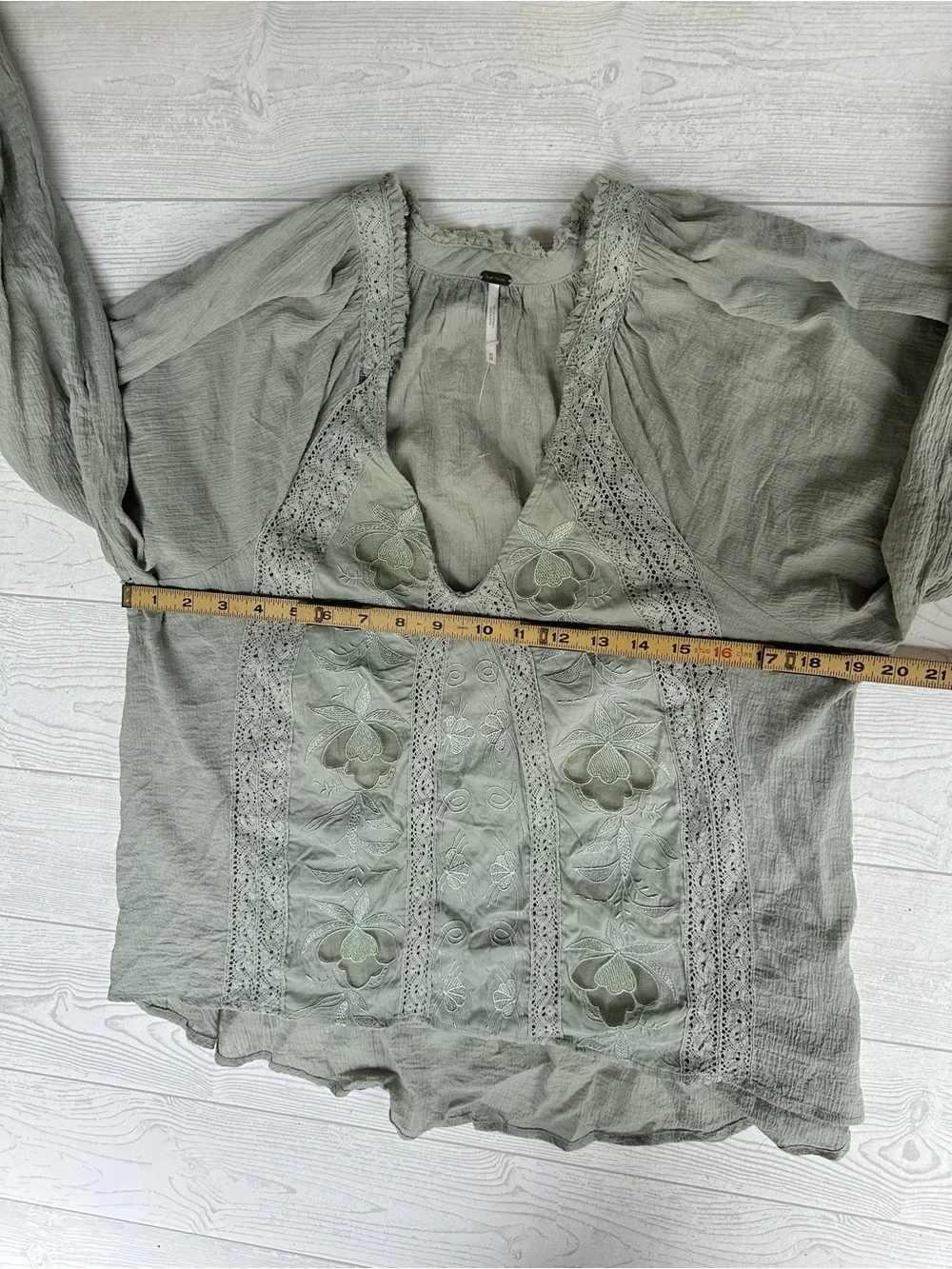 NWOT Free People Green Moss Sivan Embroidered Boho Top Sheer Appliques | Size M